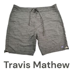 Travis Mathew Men's Striped High Rise Swim Trunk Board Shorts Gray White Size 40